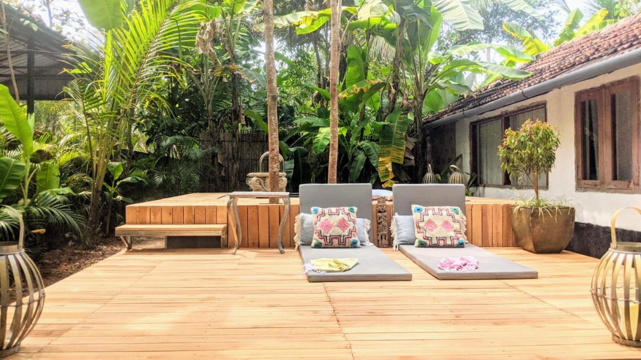 Sunsets And Palm Trees Bed & Breakfast Alappuzha Luaran gambar